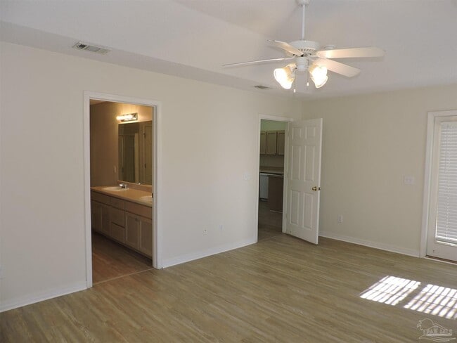 Photo - 6837 Fort Deposit Dr