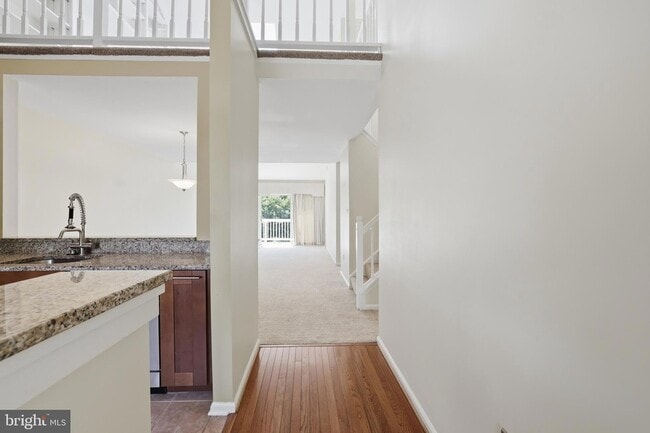 Photo - 2810 Yarling Ct
