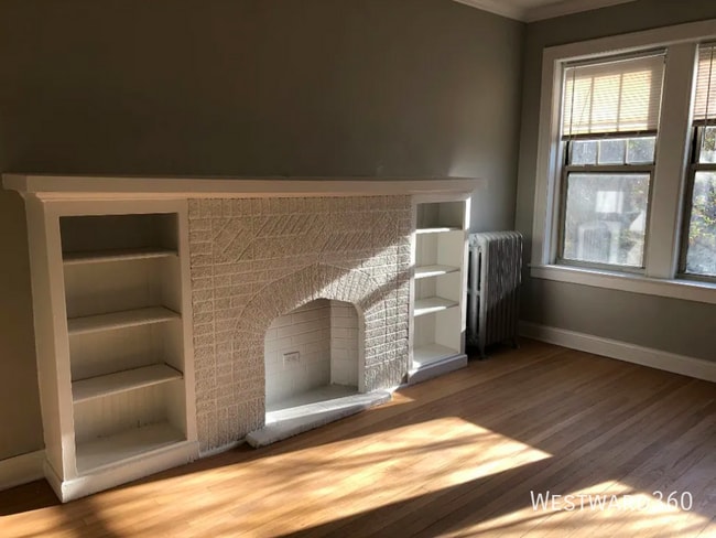 Photo - 3537 N Troy St Unit 1