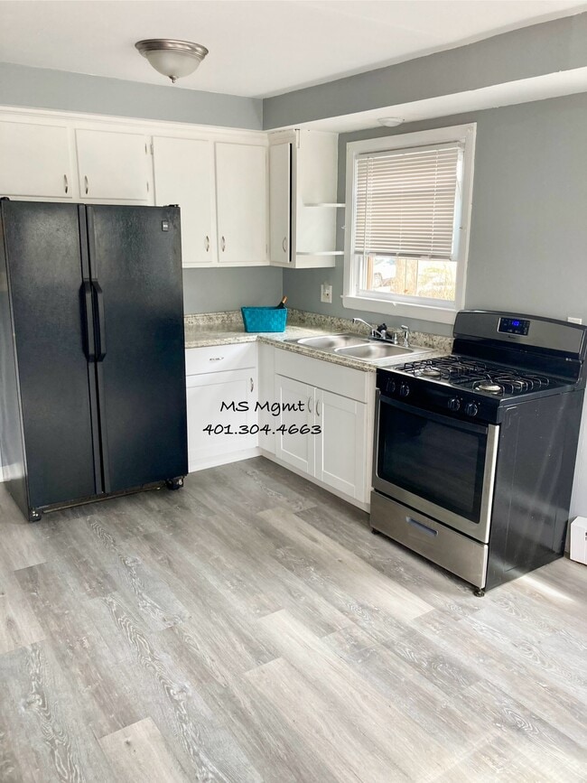 Eat-In-Kitchen - 136 Bradford St Unidad 2