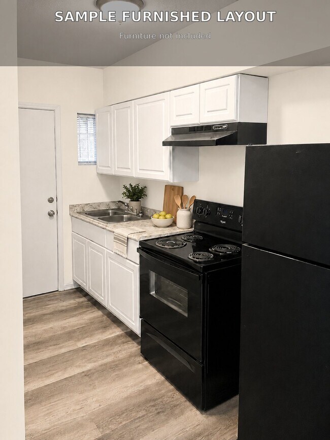 Photo - 547 W 28th St
