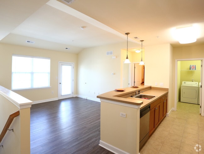 Photo - The Glen at Shawmont Station