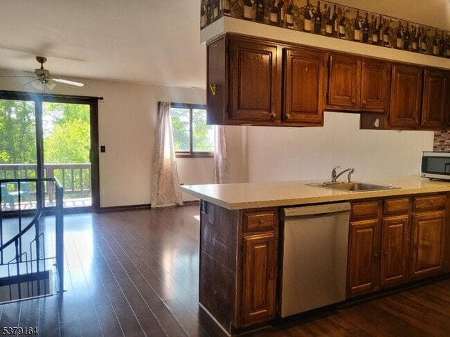 Photo - 1 Red Lodge Dr