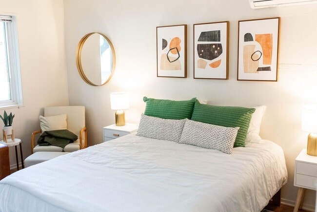 Photo - 2945 West Way