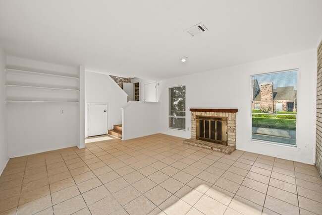 Photo - 6463 Cambridge Glen Ln