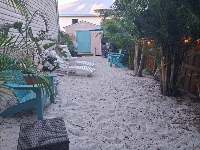 Photo - 216 Berry St