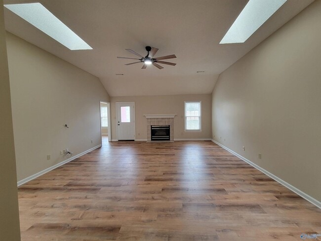 Photo - 122 Pebblebrook Cir