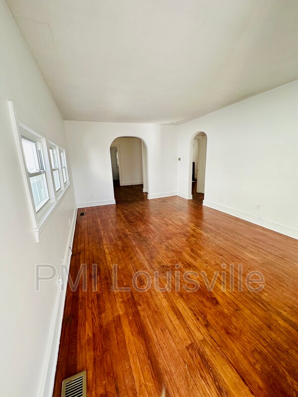 Photo - 823 W Evelyn Ave