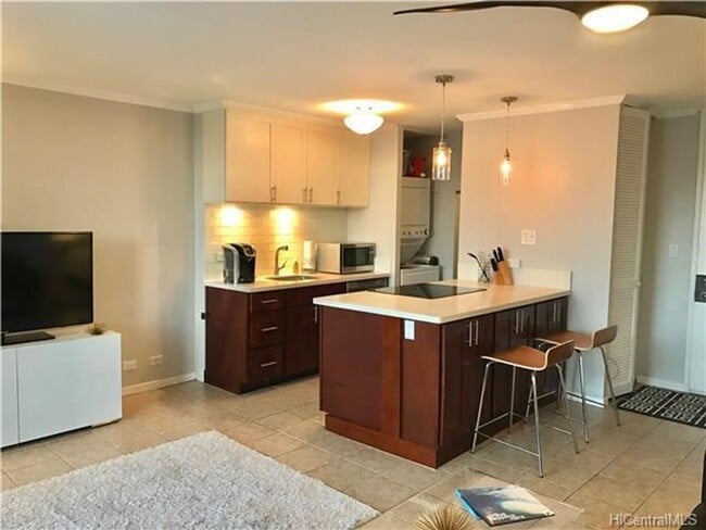 Photo - 320 Lili?uokalani Ave Unit 1701