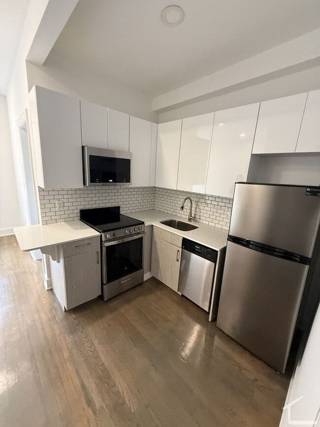 Photo - Check out this 1 bed 1 bath in Fenway