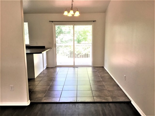 Photo - 2292 W 2075 N