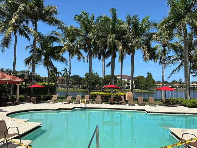 Photo - 4200 San Marino Blvd Unit 107