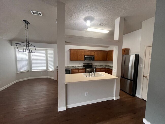 Photo - NEW IN MANAGEMENT - AVAILABLE NOW