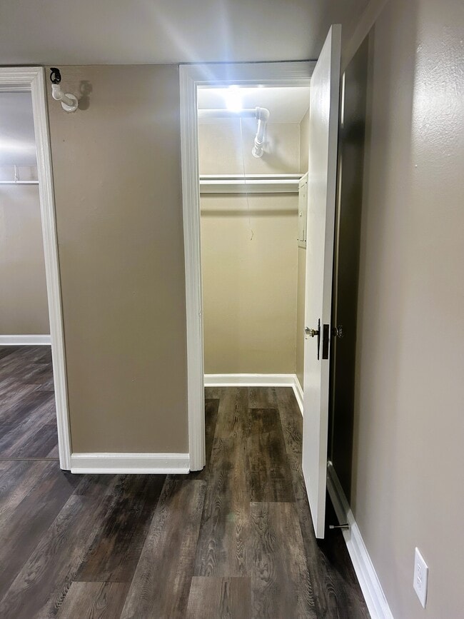 Unit 8 - Tipperary Hill Apartments