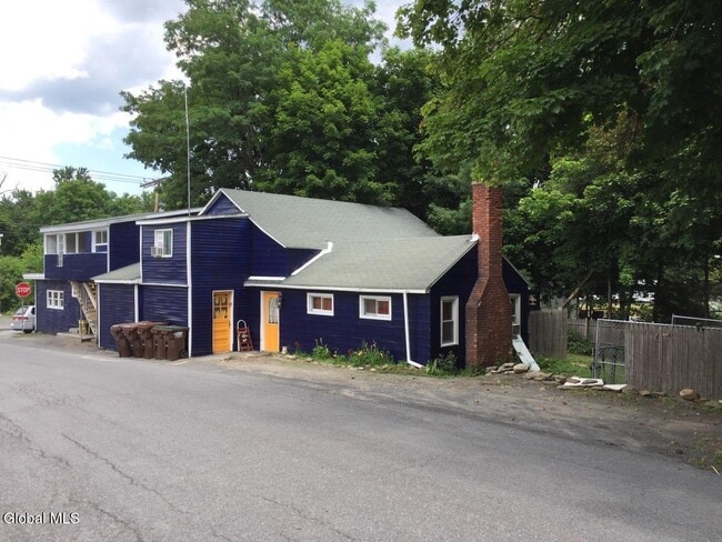 Building Photo - 330 New Salem Rd Unit #4