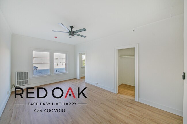 Photo - Refreshed Studio Filled with Natural Light... Unit 408