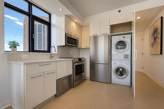 Photo - 49 E 34th St Unit 34C