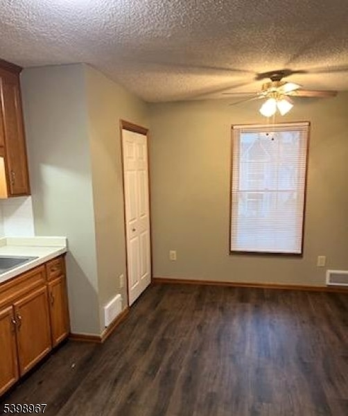 Photo - 26 Amherst Ct