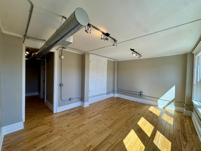 Photo - 92 S Main St Unit 303