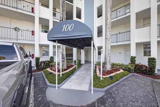 Photo - 100 Paradise Harbour Blvd Unit 307