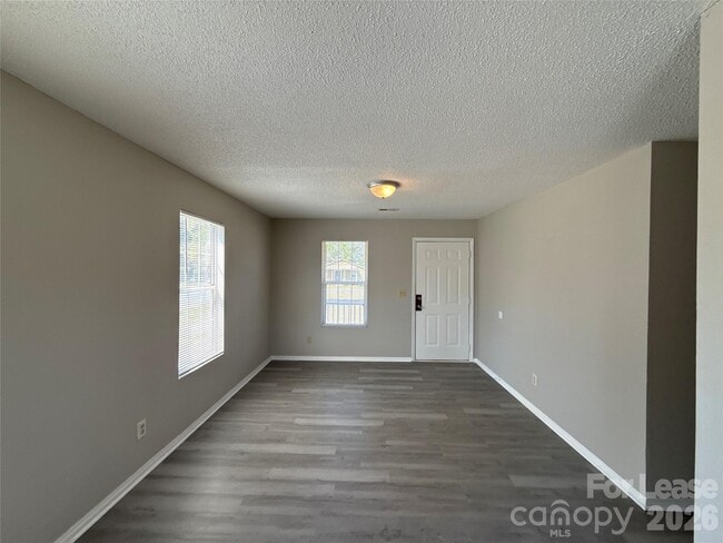 Photo - 333 E Todd Ln