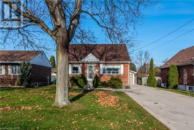 Photo - 5 Carene Ave