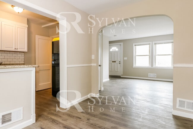 Photo - Enjoy low-maintenance living in this 2 bedroom, 1.5 bathroom townhome