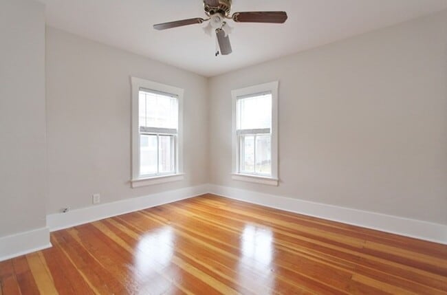 Photo - Updated 3 bedroom 1 bath home in downtown Morris