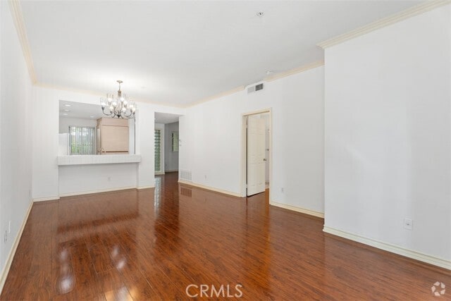 Building Photo - 2233 Martin Unit 116 Rental