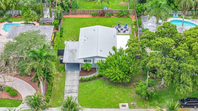 Photo - 4764 NE 15th Way