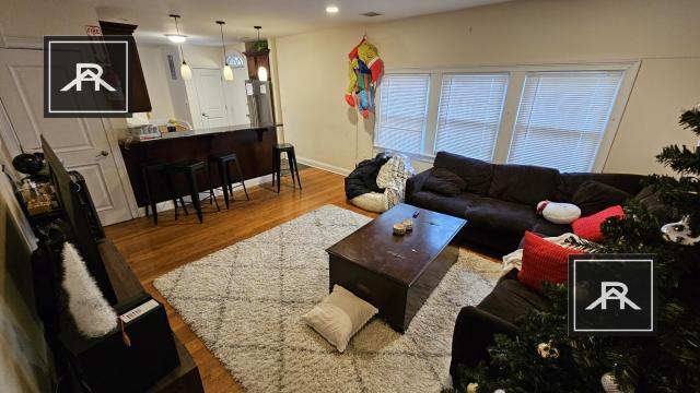 Photo - 6 bedroom in Brighton MA 02135 Unit 1A