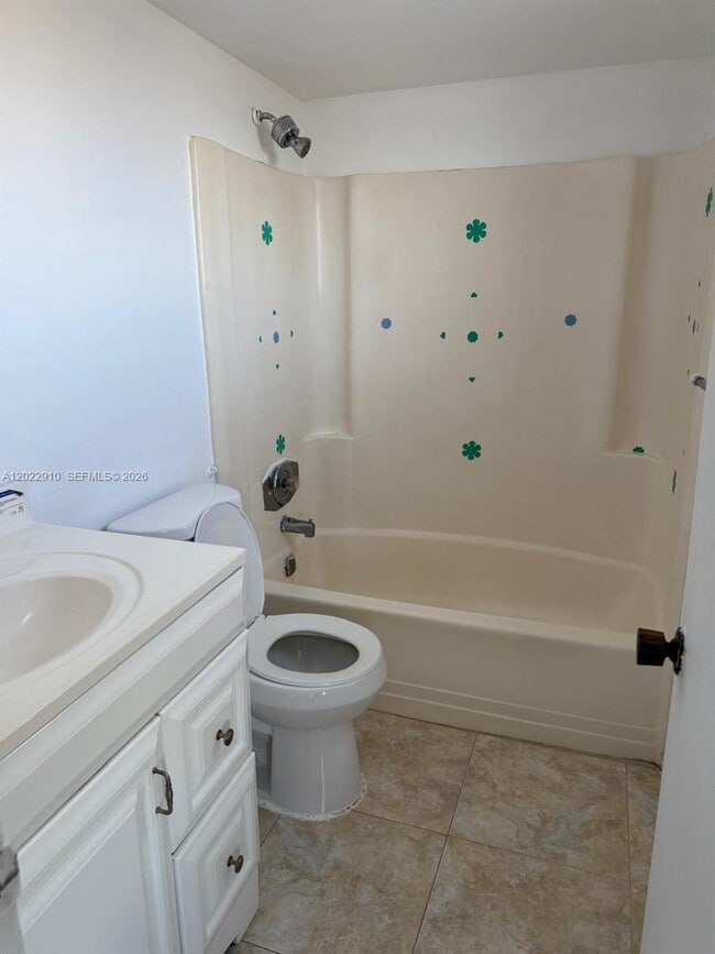 Photo - 2800 NW 56th Ave Unit B403