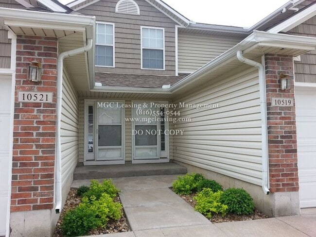 Building Photo - Minutes from Kaufman and Arrowhead Stadium... Rental