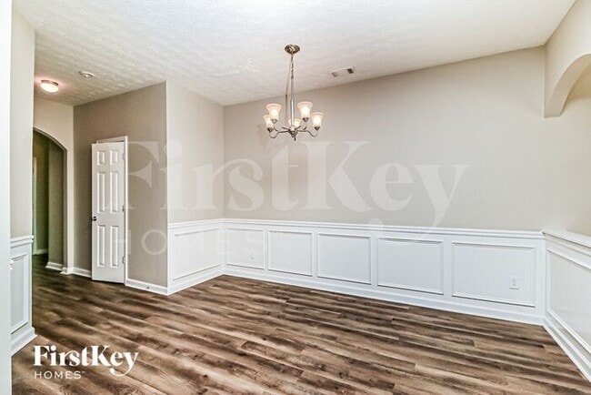 Photo - 6014 Centennial Run