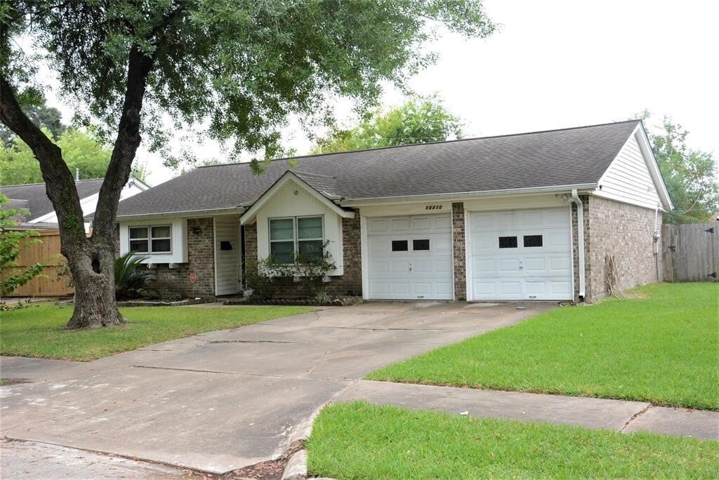 Photo - 11210 Sageoak Dr