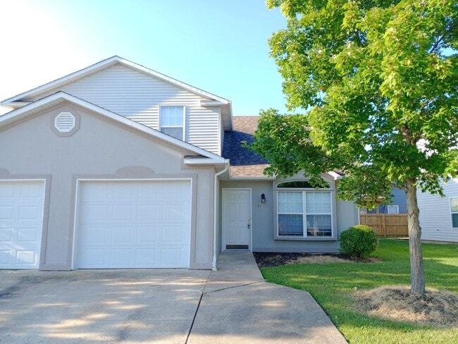 Building Photo - 2416-2418 Calder Ct. Unit 2416 Calder Ct.