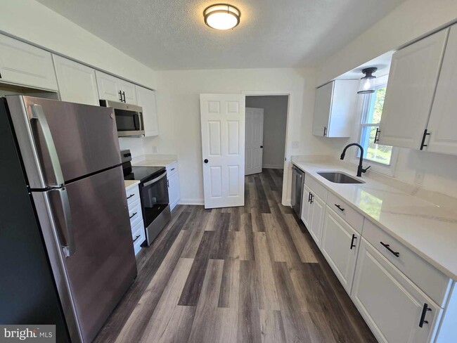 Photo - 254 Princeton St