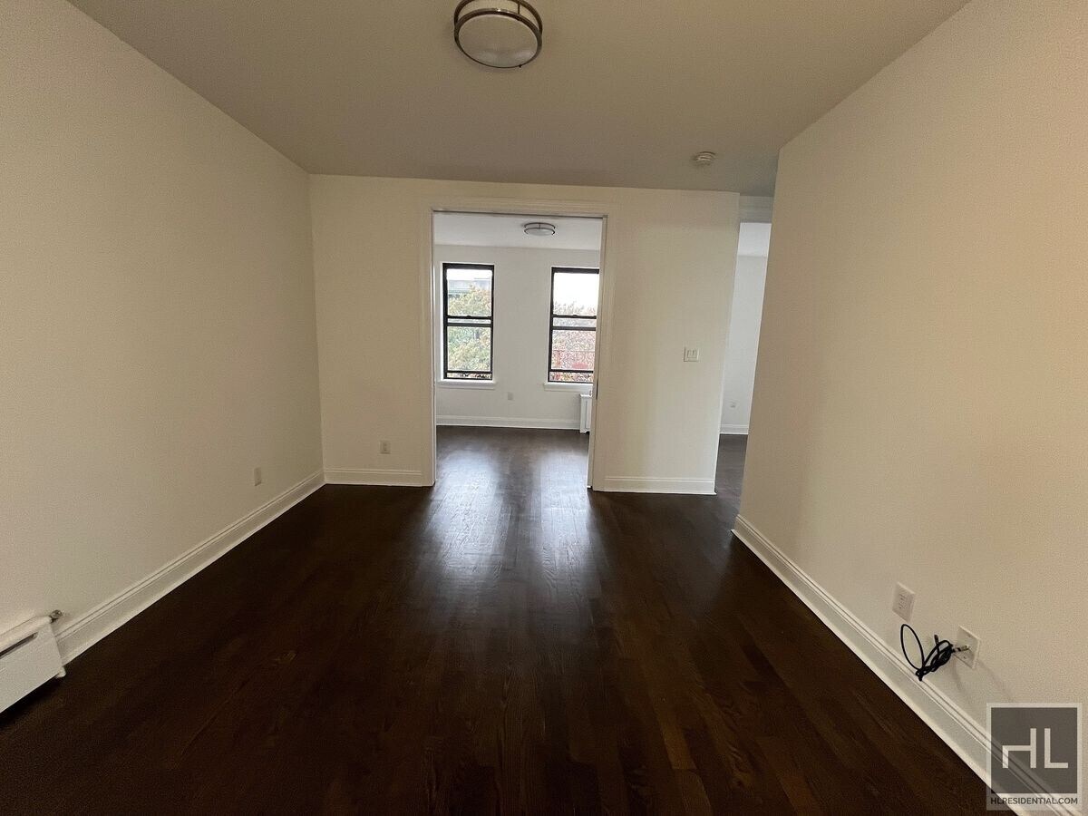 Photo - STEINWAY STREET Unit 3R