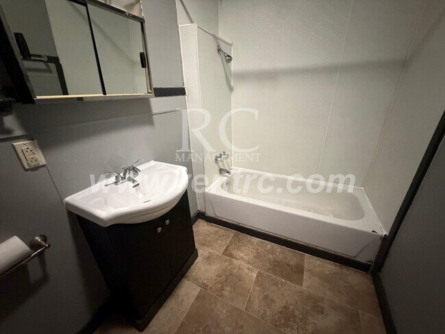 619 Harmon-