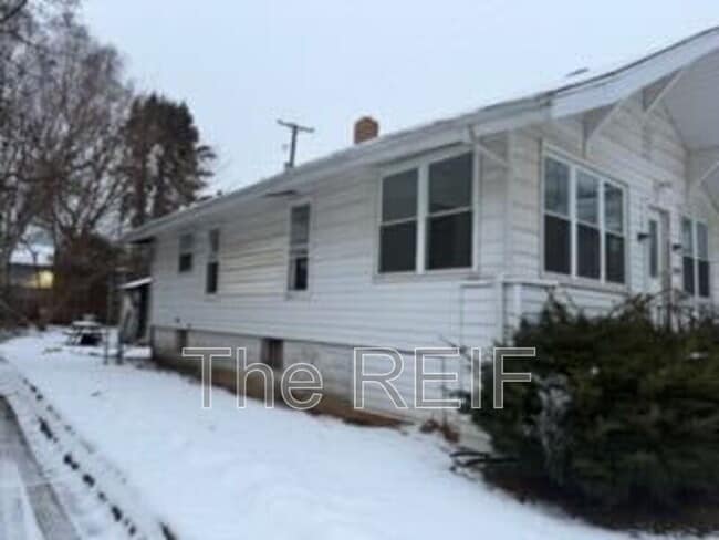 Photo - 1553 Illinois Ave