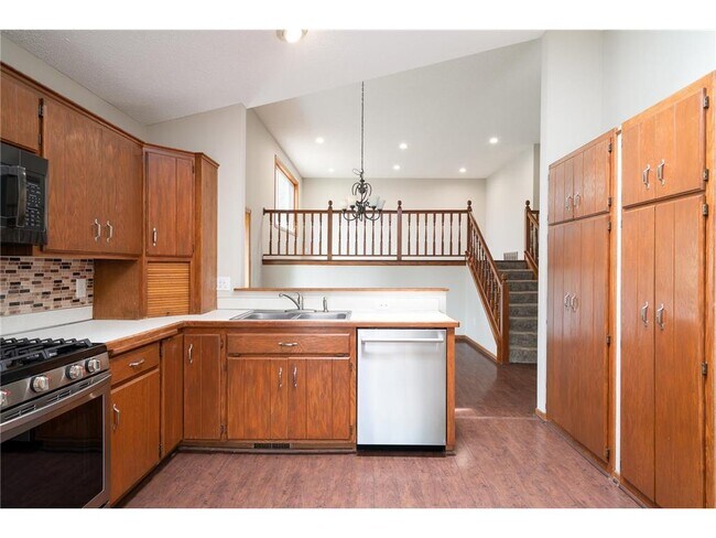 Photo - 9850 Laguna Cir