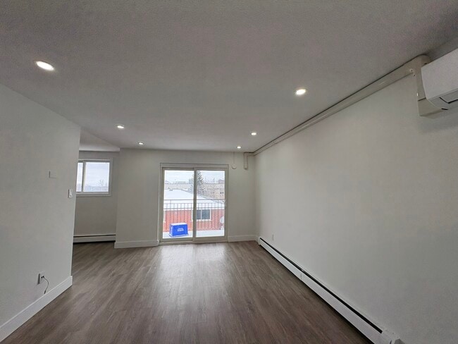 Photo - 11-107 Chandler Dr