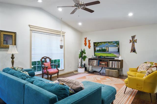 Photo - 4316 Sycamore St