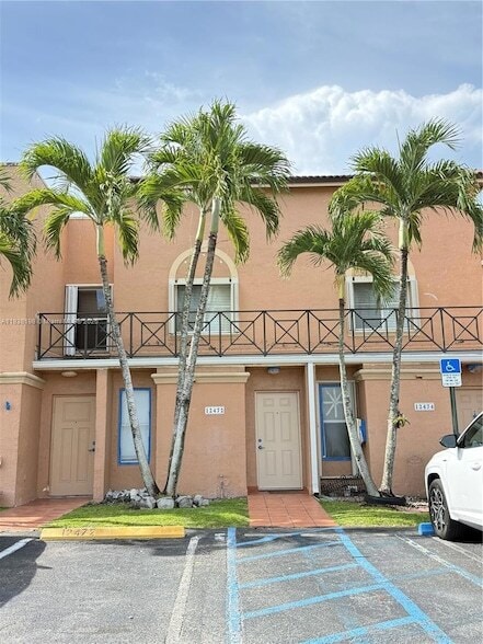 Building Photo - 12472 NW 11th Ln Rental