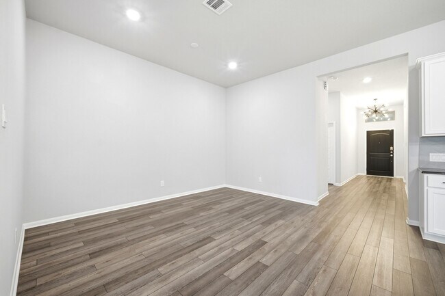 Photo - 19218 Jenny Creek Ct