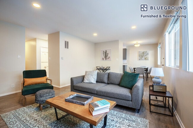 Photo - 11645 Gorham Ave Unidad FL1-ID220