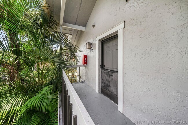 Photo - 11863 Wimbledon Cir Unit 504