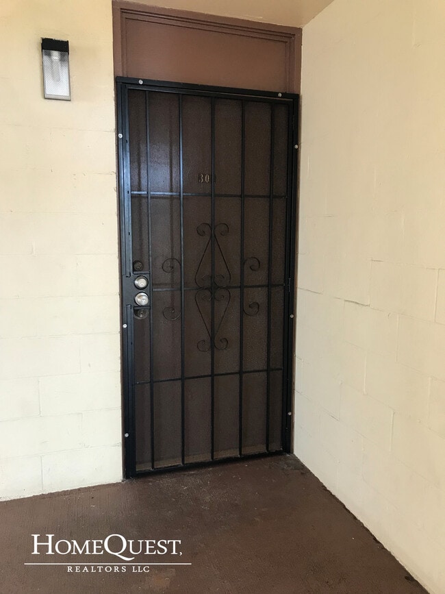 Photo - Beautiful Upgraded 2/1/1 in Kaneohe - Most Utilities Included!