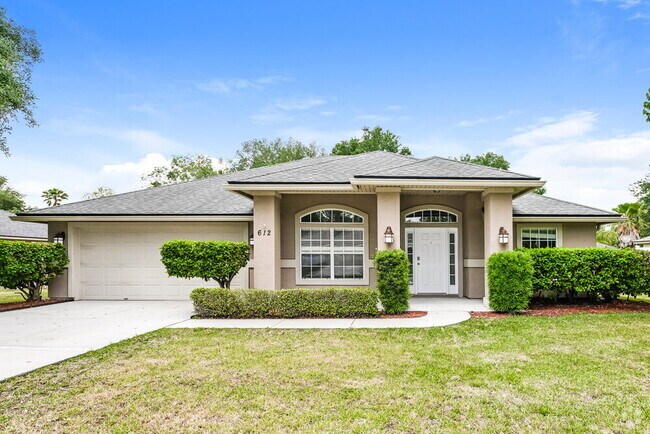 Building Photo - 612 Martin Lakes Dr E Rental