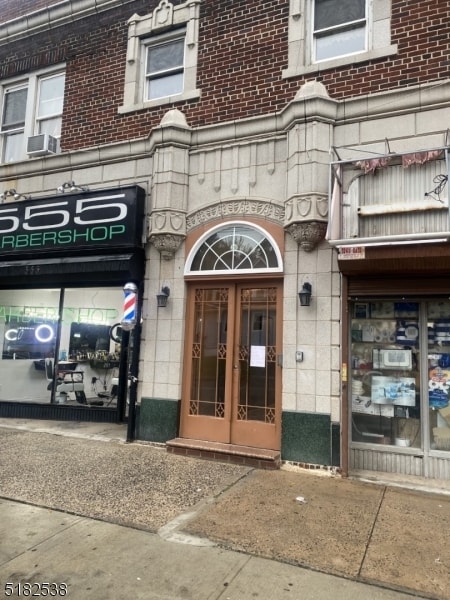 Photo - 555 Westminster Ave Unit 3